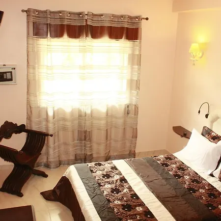 Atlantida 4* ラゴス