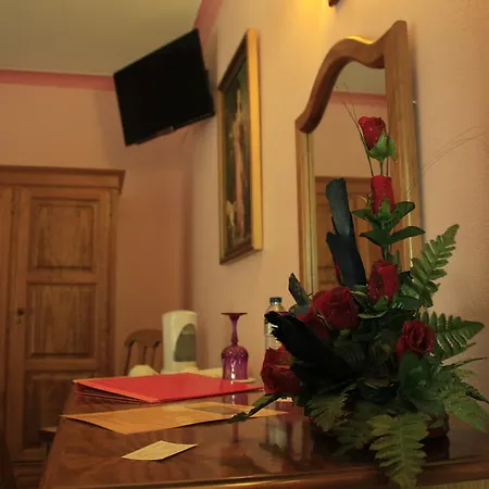 Atlantida Guest house