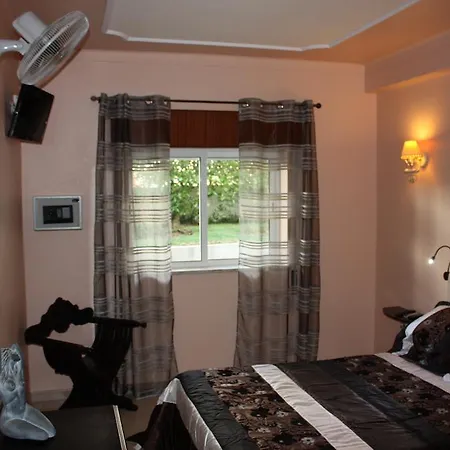 Atlantida ゲストハウス