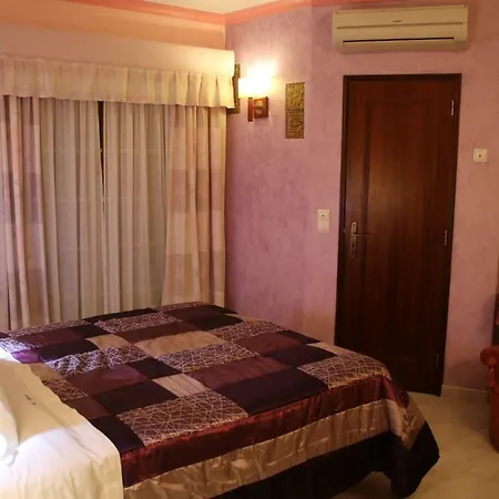 ゲストハウス Atlantida ラゴス